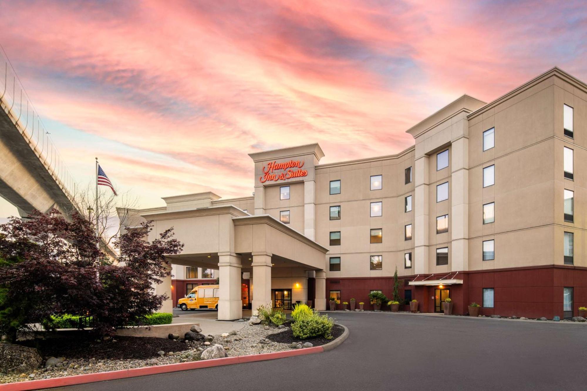 Hampton Inn And Suites Seattle - Airport / 28Th Avenue SeaTac Exterior foto